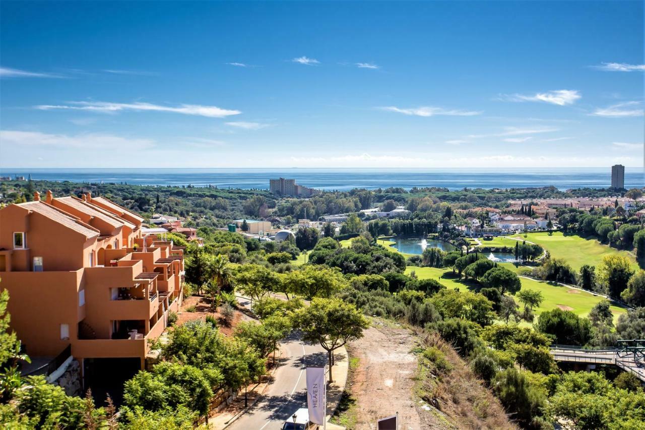 Appartement R16 Jans Penthouse With Amazing Views à Marbellac Extérieur photo